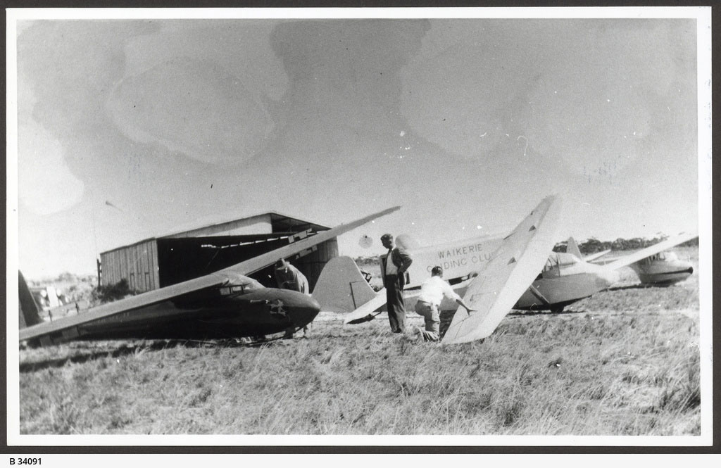 1951 Waikerie Gliding Club State Library of South Australia B 34091